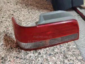 Toyota Mark Ll Back Light 2004