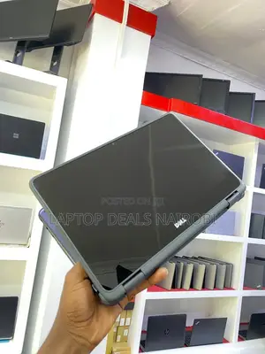 Laptop Dell Latitude 3189 4GB Intel Celeron SSD 128GB