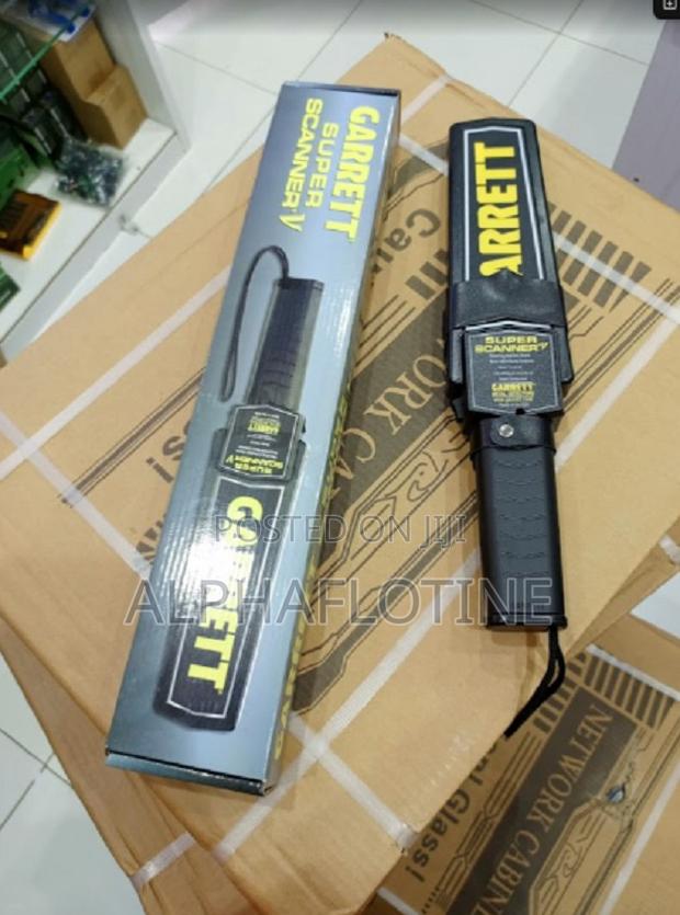 Garrett Super Scanner Scans All Metals - main view