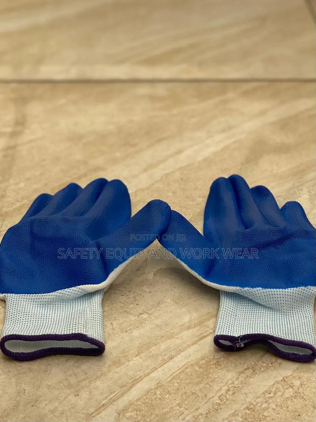 Diamond Grip Gloves For General Safety. - main view