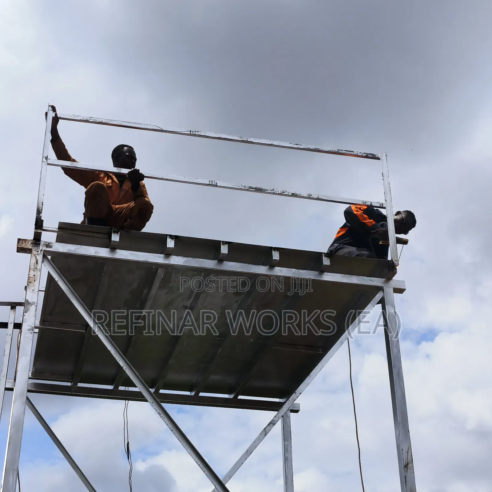 Strong Steel Water Towers for Borehole Storage