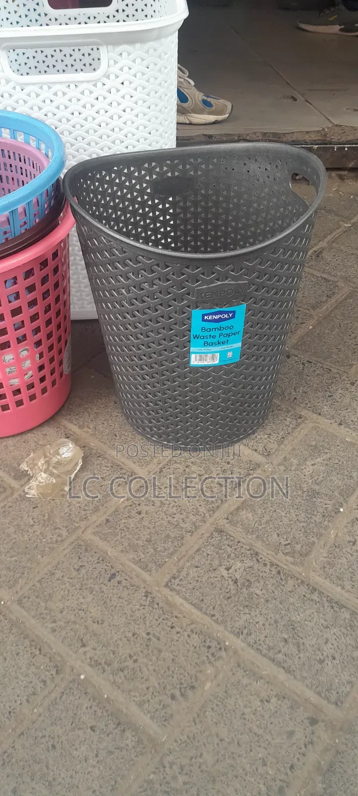 Kenpoly Small Dust Bin