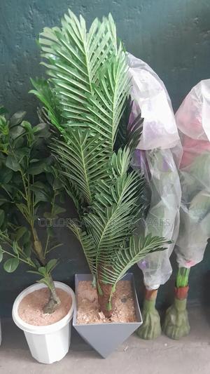 Palm Tree Plus Vase 1.2m Big Trunk - thumbnail 2