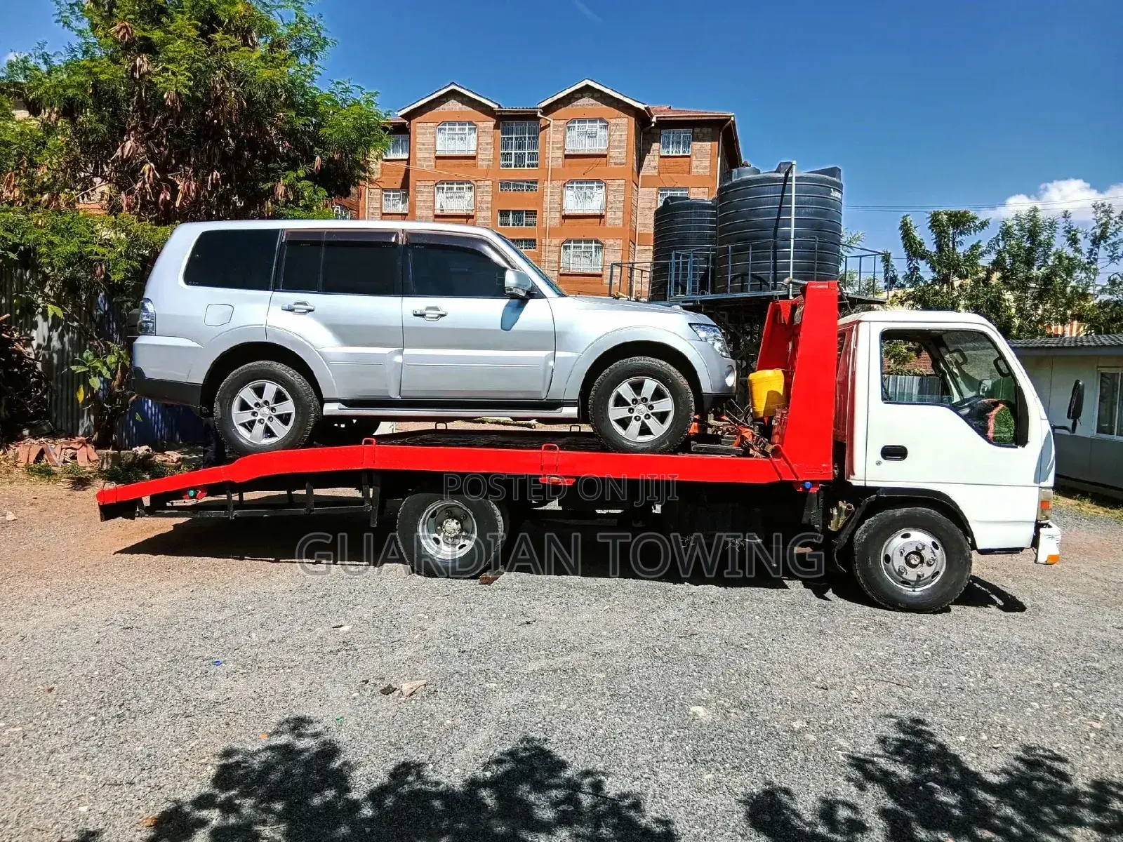 Towing Flatbed and Breakdown Service