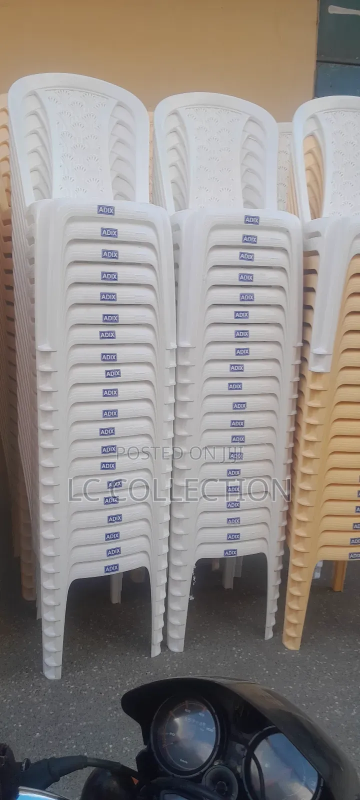 Bulk Floor Chairs