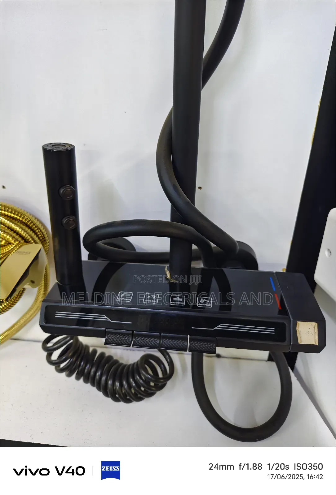 Keyboard Shower Mixer Black