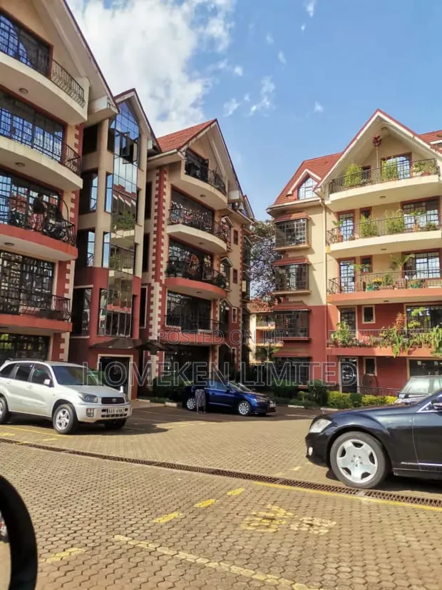 3bdrm Apartment in Kinga'Ara Road, Kilimani for sale
