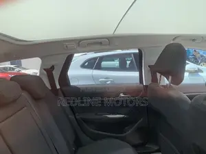 Peugeot 308 2018 Blue