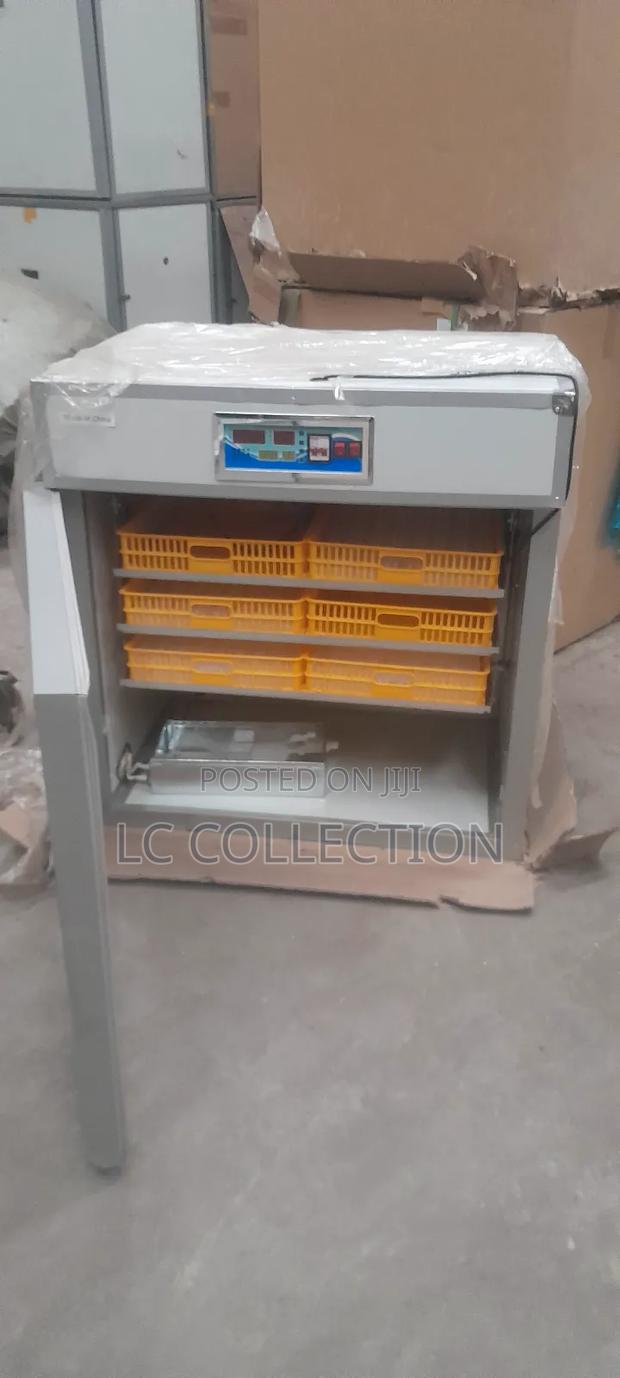 68eggs Electric Incubator With Solar Backup Point - main view