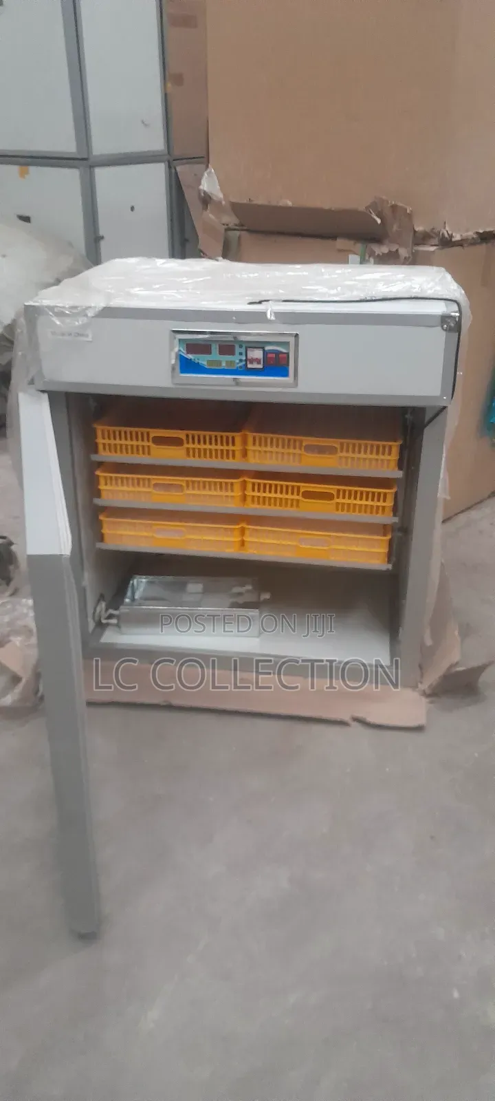 68eggs Electric Incubator With Solar Backup Point