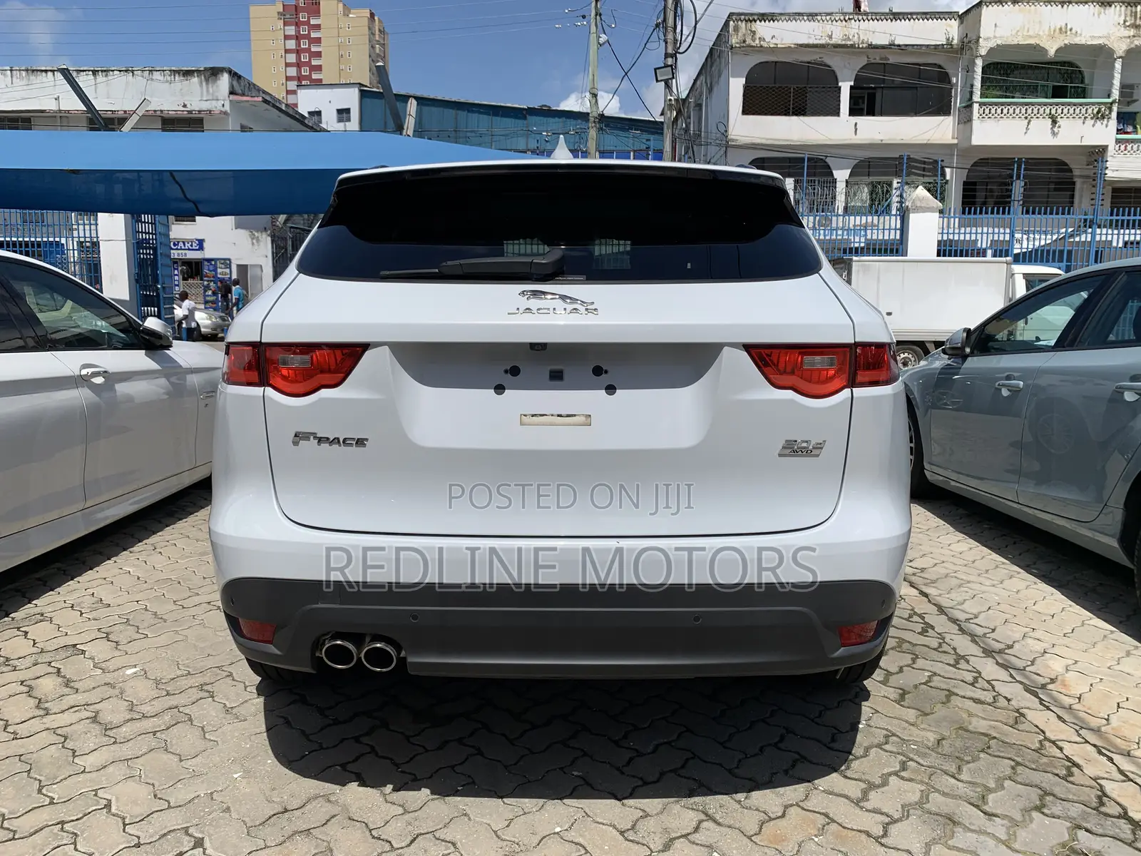 Jaguar F-Pace 20d Premium AWD 2018 White