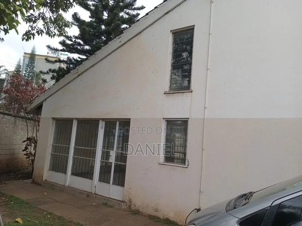 Three Bedroom Commercial Townhouse to Let in Westlands - thumbnail 2