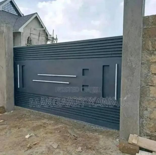 Discounted Sliding Gates