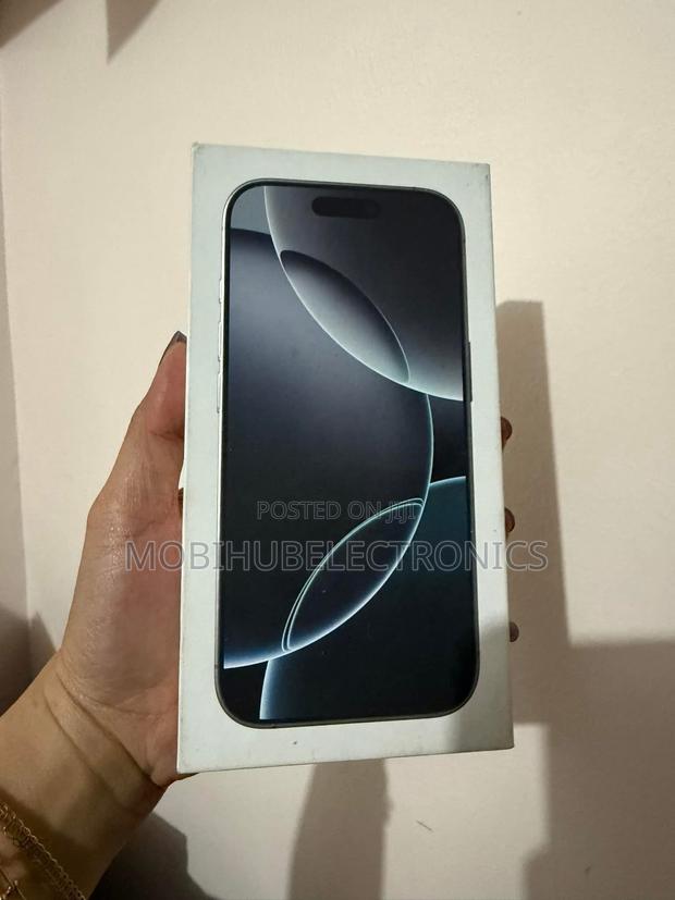 New Apple iPhone 16 Pro 256 GB Black