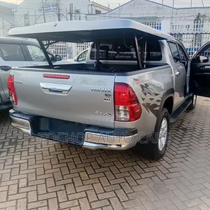 Toyota Hilux Revo Double Cab Deisel 2.8 AWD 2019 Silver