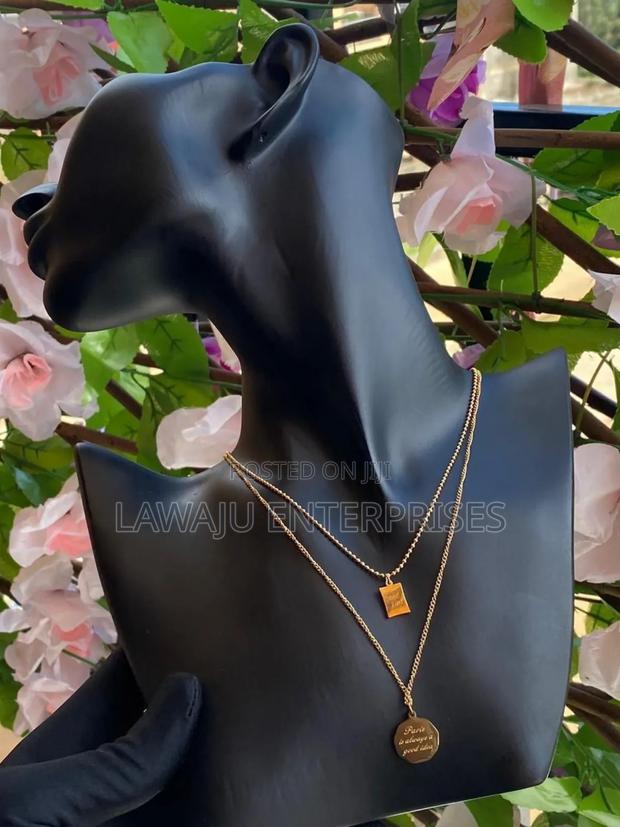 Hypoallergenic Necklace - thumbnail 3