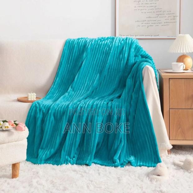 *Velvet Throw Blankets* Comfy Warm Size - 6by6 - thumbnail 6