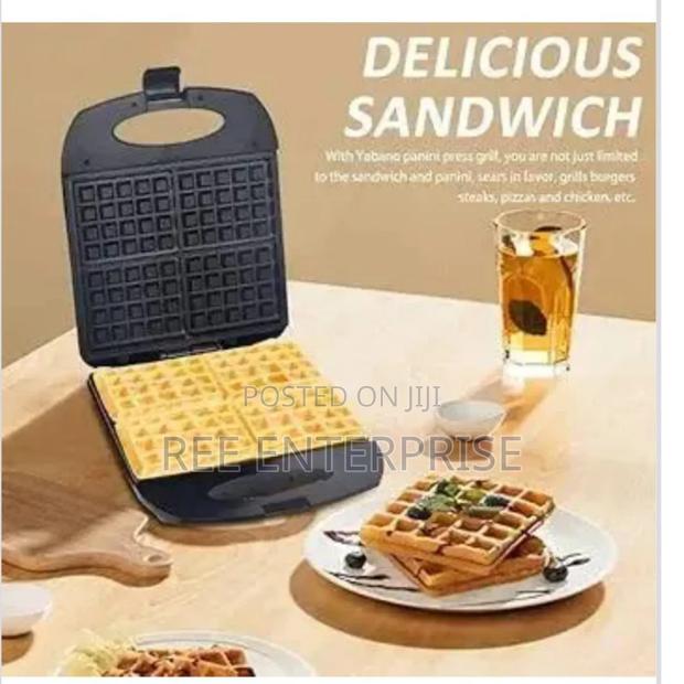 Sokany Waffle Maker 4slice Brand New