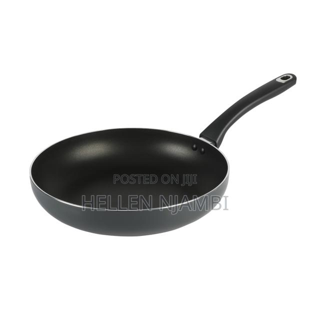 Black Frying Pan 26cm - main view
