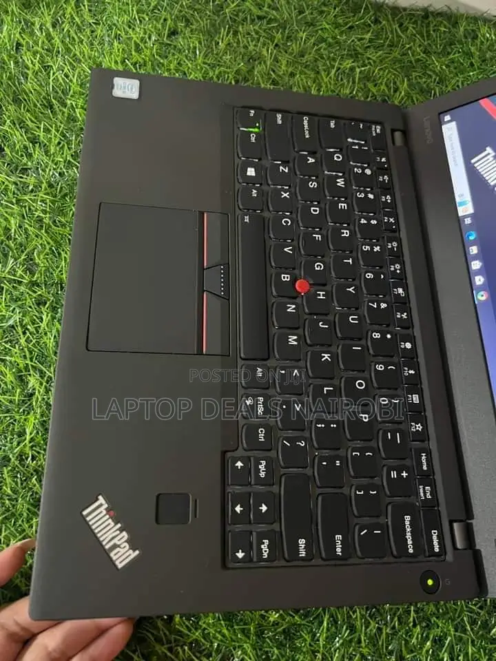 Laptop Lenovo V15 8GB Intel Core I5 HDD+SSD 256GB