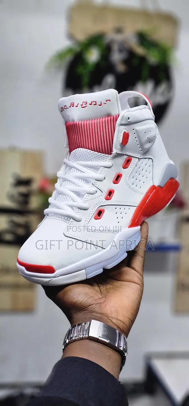 Jordan 6 Sneakers - thumbnail 2