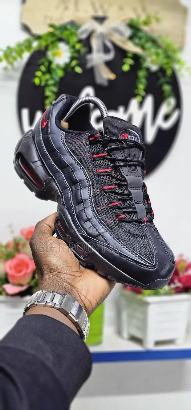 Black Airmax 95 Sneakers - thumbnail 2