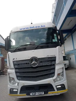 Trailer Accessible for Inter. Country Transport Services.