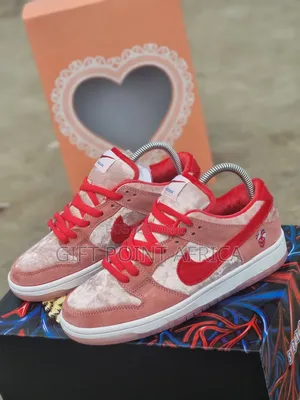 Nike Strange Love Sneakers For Ladies