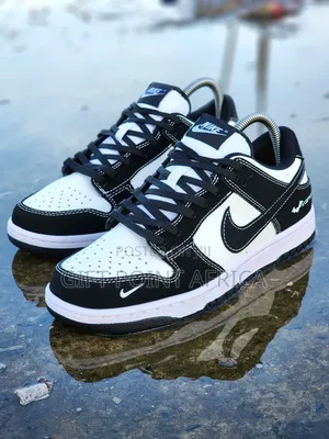 *Batman X Nike Sb Dunks*Sneakers