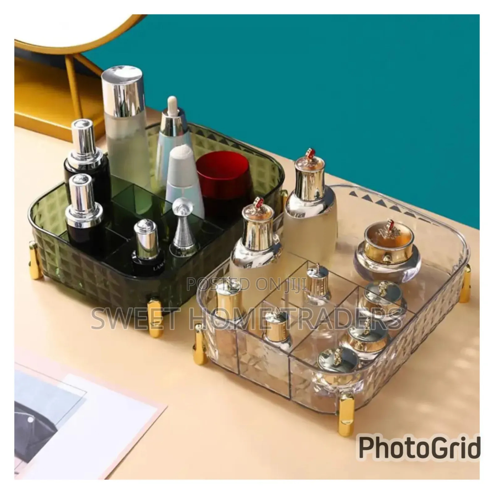 Transparent Cosmetics Organizer