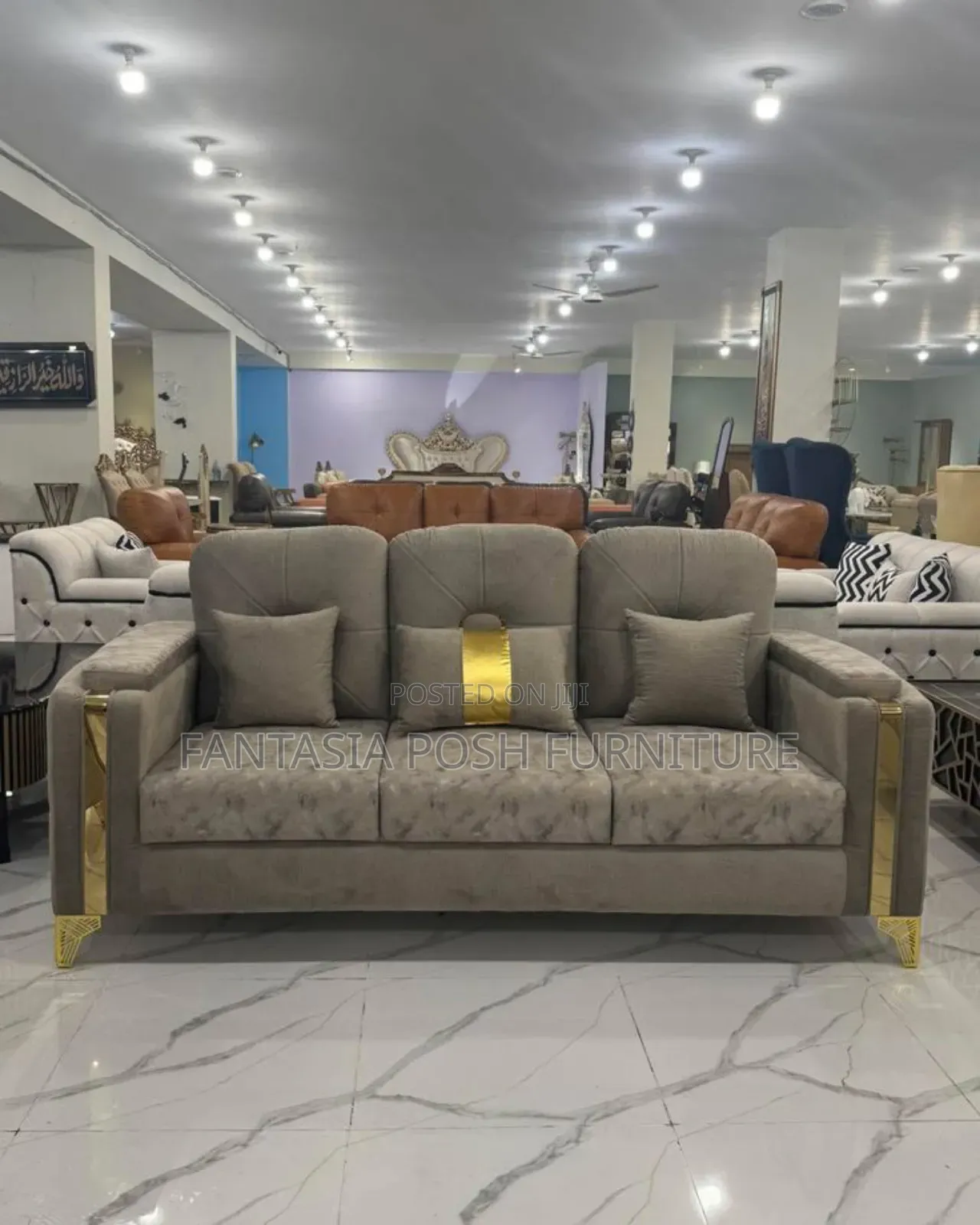 Luxury 3-Seater Sofa With Gold Decoration
