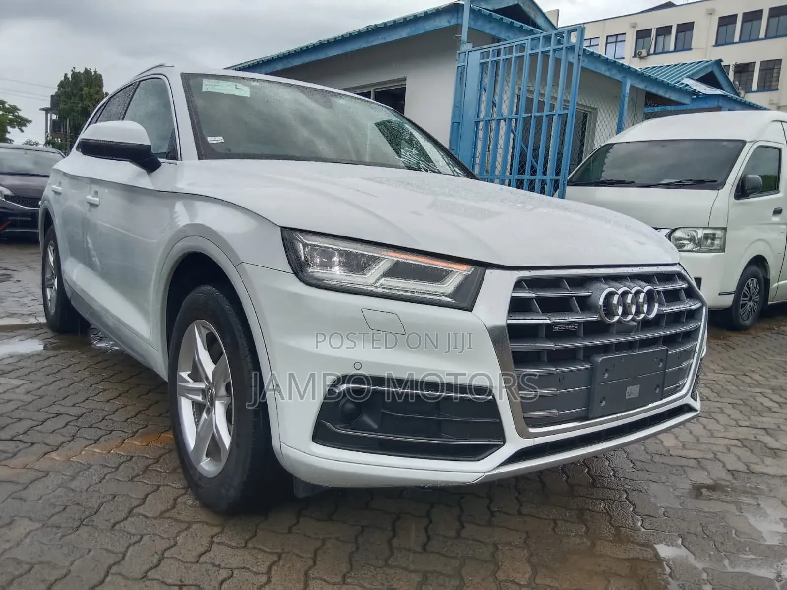Audi Q5 2.0T Premium AWD quattro 2019 White