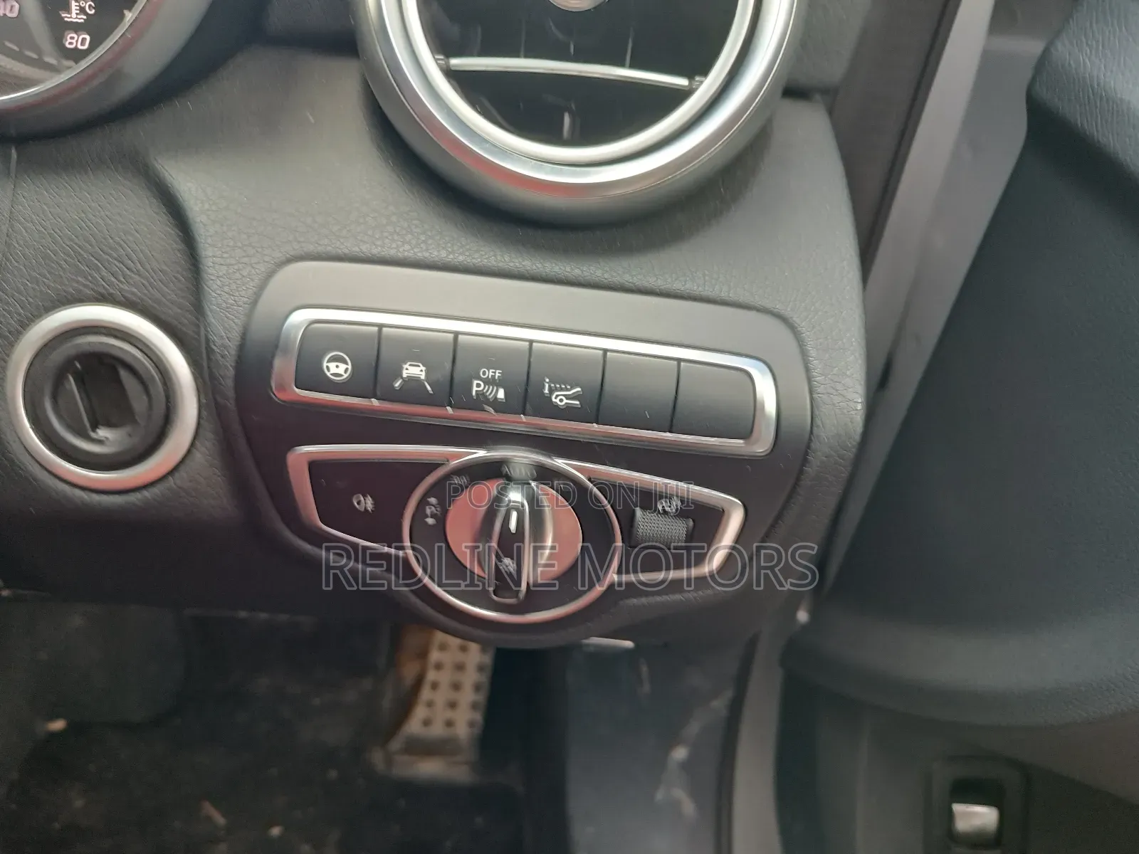 Mercedes-Benz C200 2018 Silver