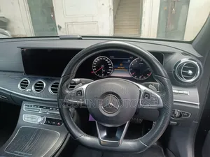 Mercedes-Benz E250 2018 Black