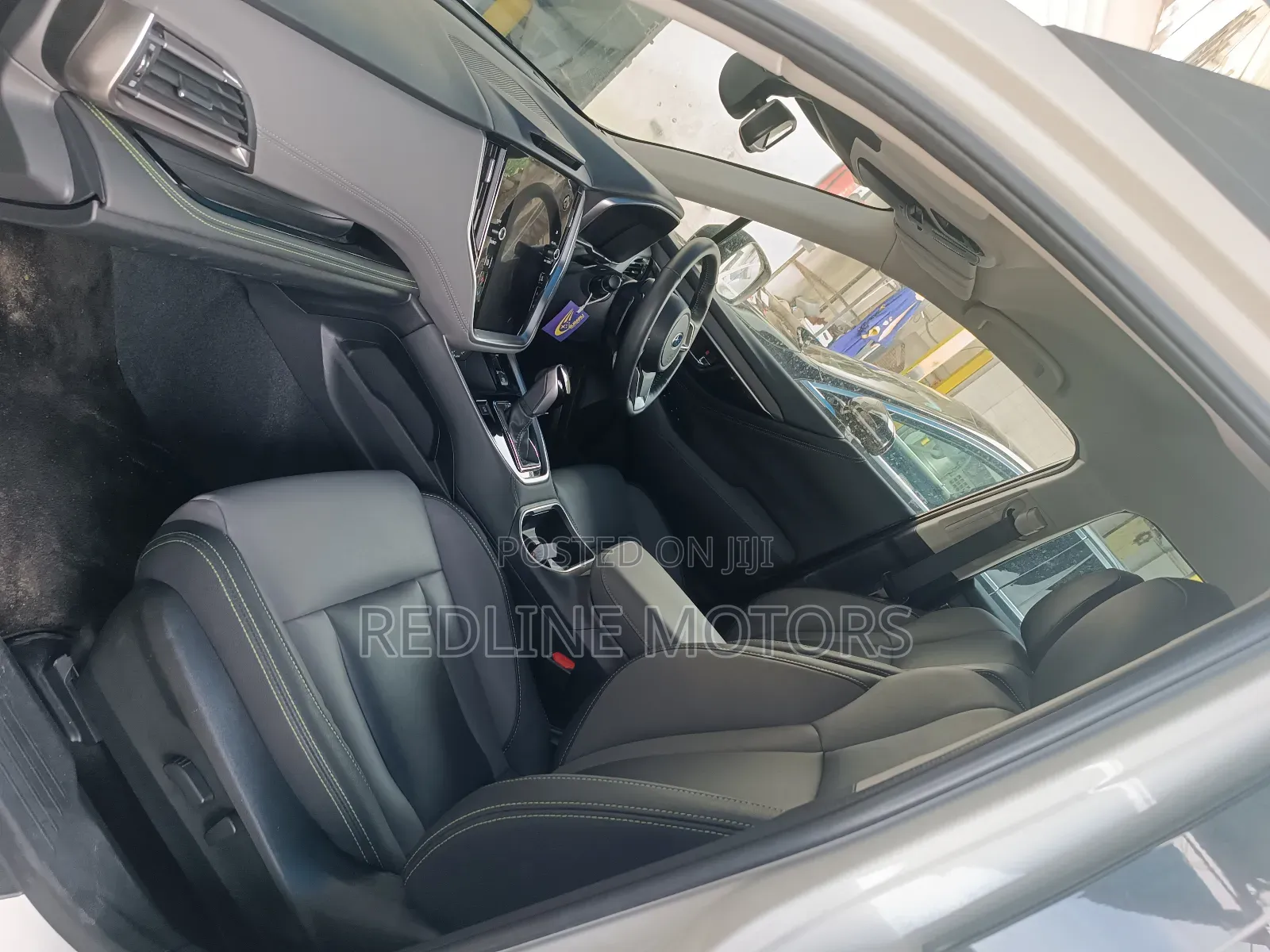 Subaru Forester 2023 White