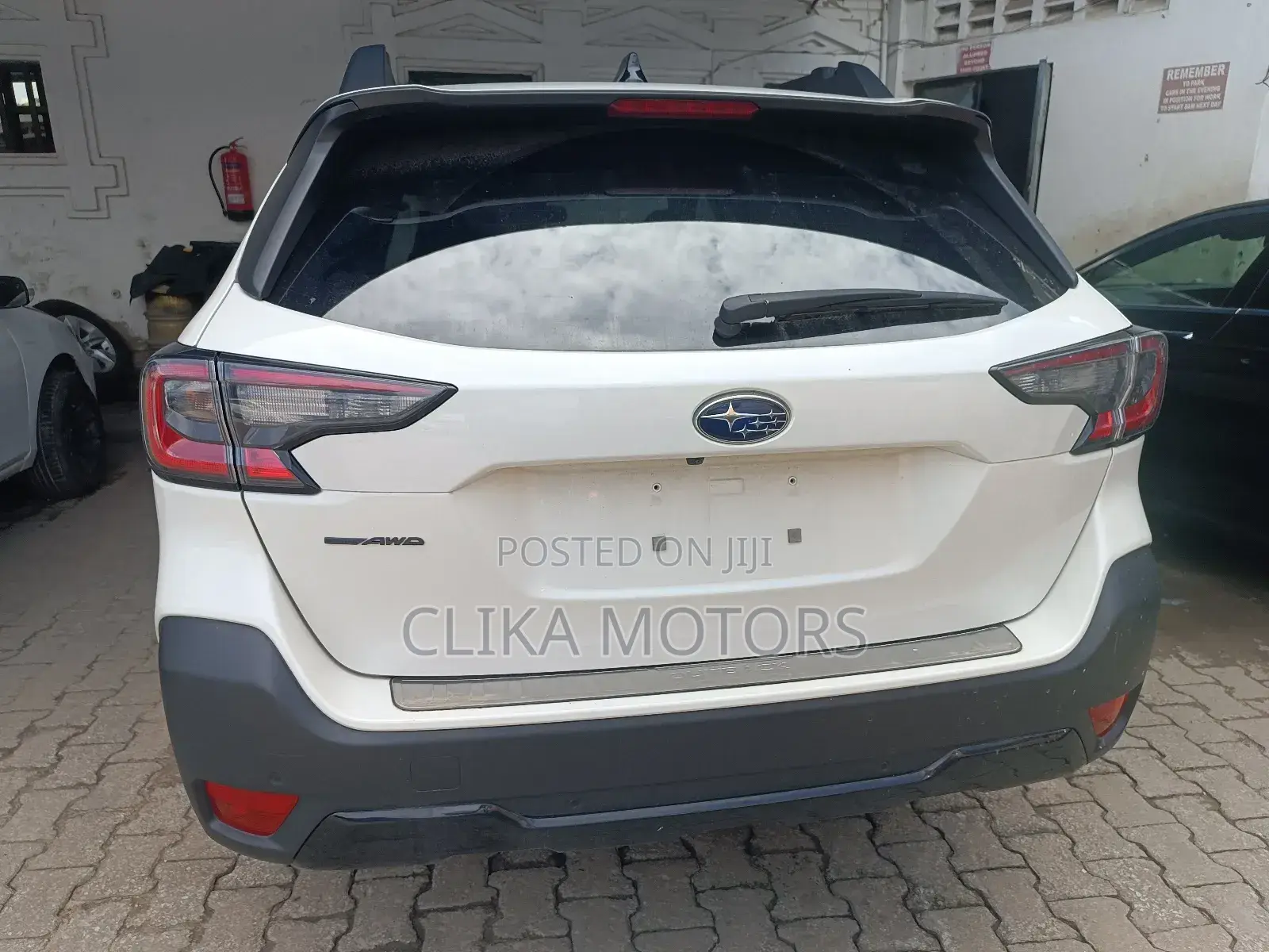 Subaru Forester 2023 White