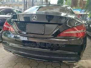 Mercedes-Benz C180 2018 Black