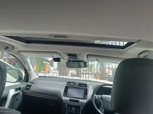 Toyota Land Cruiser Prado 2020 White