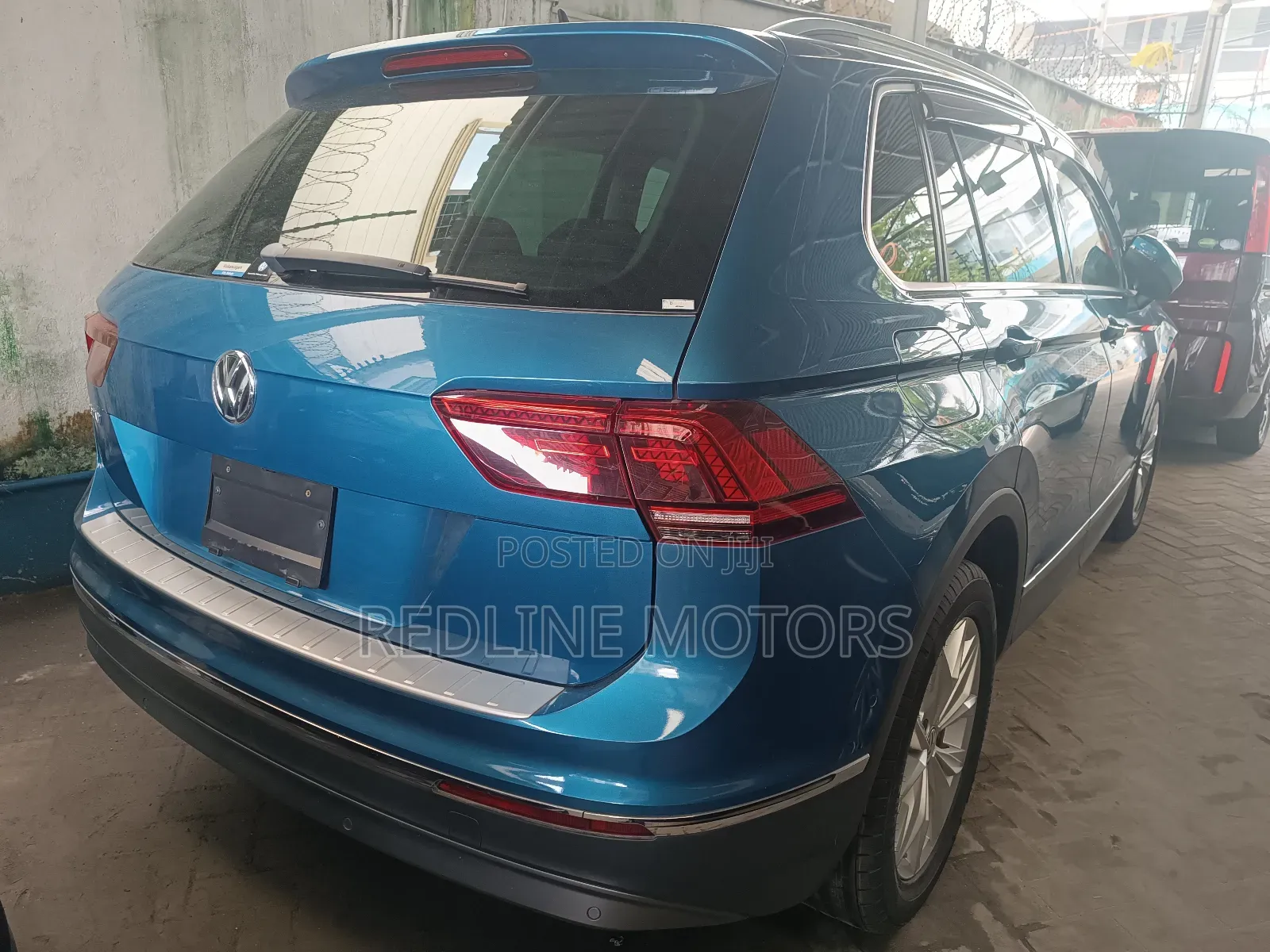Volkswagen Tiguan 2018 Blue
