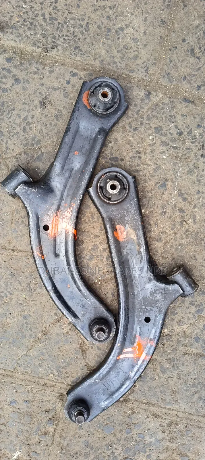 Nissan Wing Road Y12,Note,Tiida,March Arms.