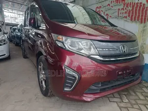 Honda Stepwgn 2018 Red