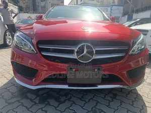 Mercedes-Benz C200 2018 Red