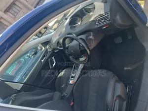 Peugeot 308 2018 Blue