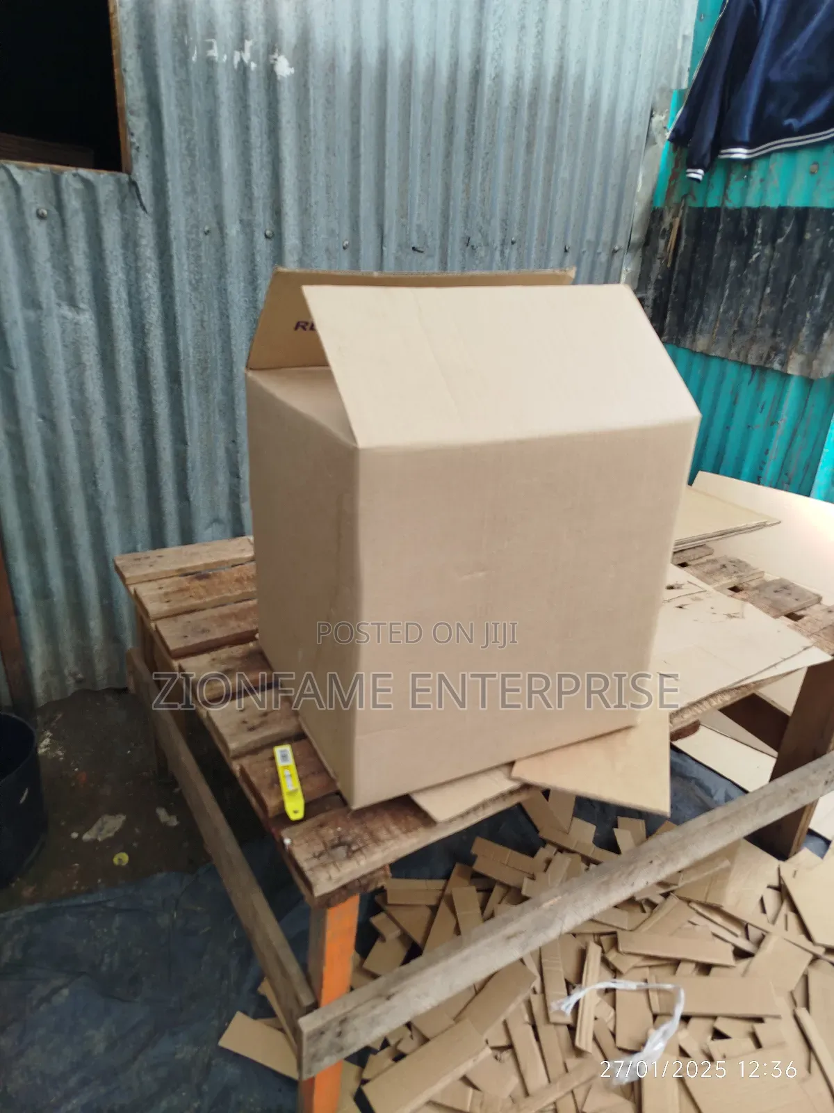All Plain Boxes