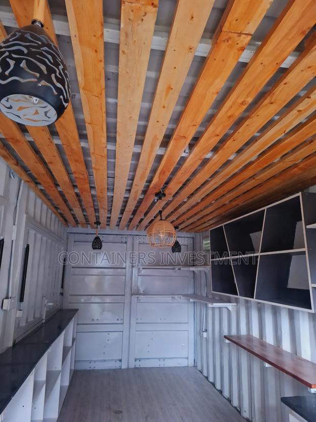 Mobile Container Bar Counter- Perfect for Lounge - thumbnail 2