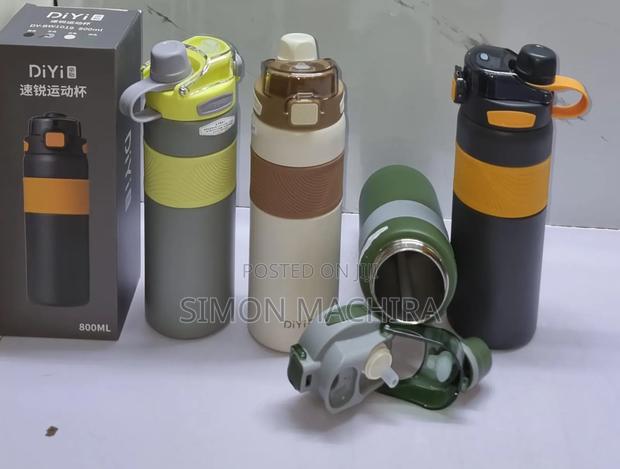 800ml Thermocup Bottle With Straw - main view
