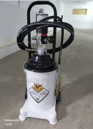 Raasm Pneumatic Grease Bucket