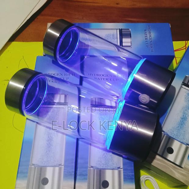 Rechargeable Hydrogen Ionizer Water Cup - main view