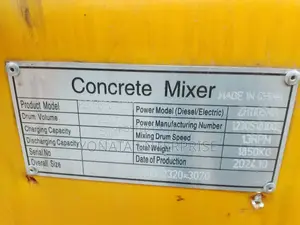 Heavy Duty Self Loading Concrete Mixers