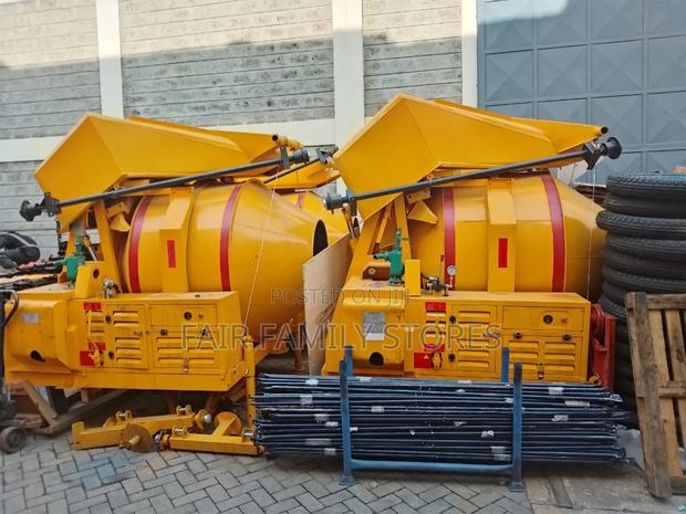 Full Hydrolic Self Loading Concrete Mixer - thumbnail 2